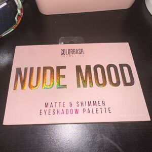 Nude Mood Eyeshadow Palette
